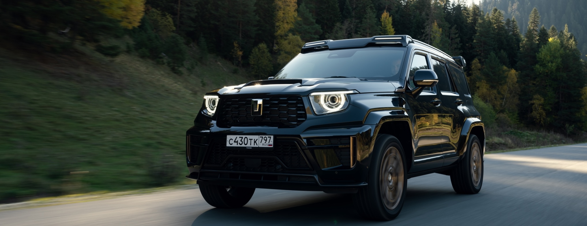 TANK продолжает развитие на российском рынке и открывает новые дилерские центры